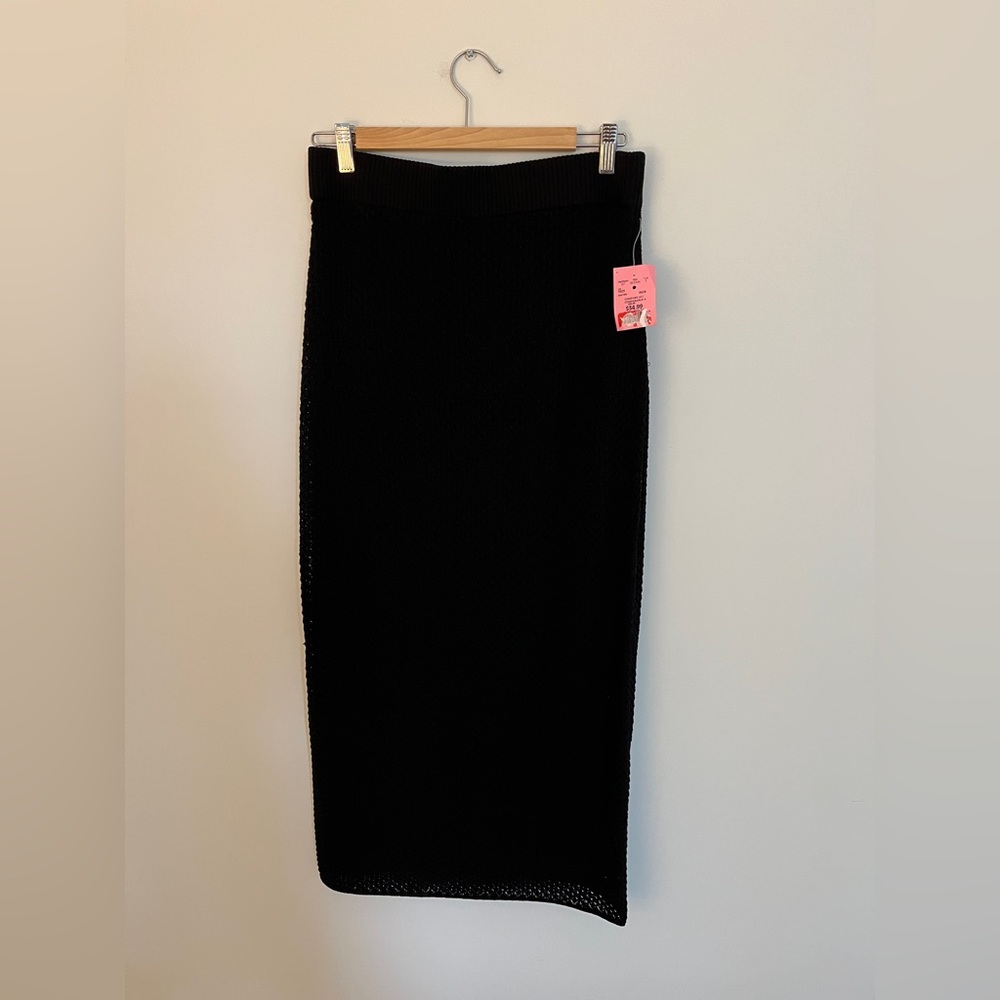 Gemma & Jane Black Knit Skirt